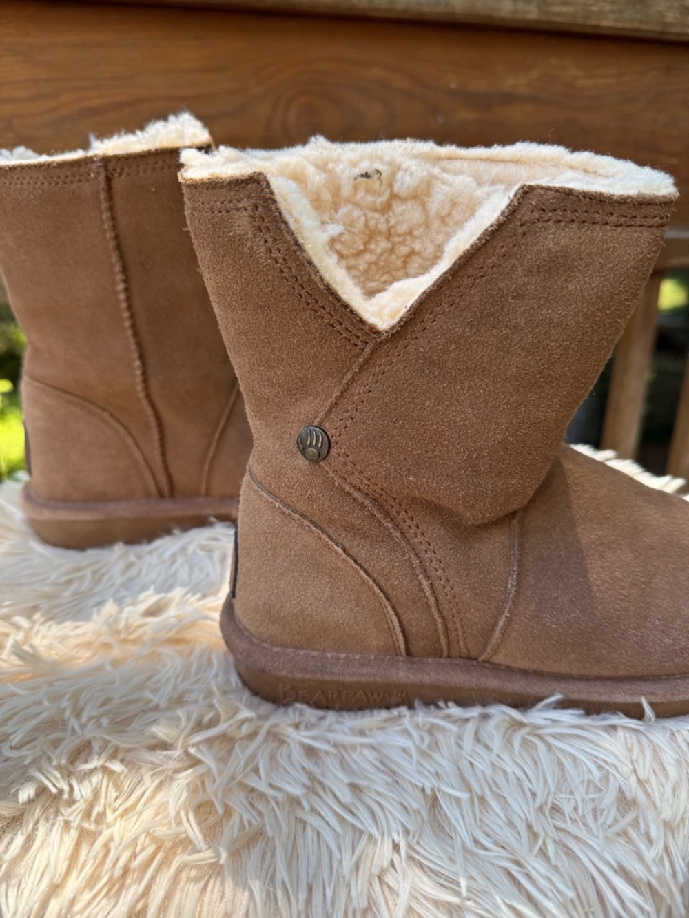 Bear paw Chestnut Suede Shearling-Lined Boots
